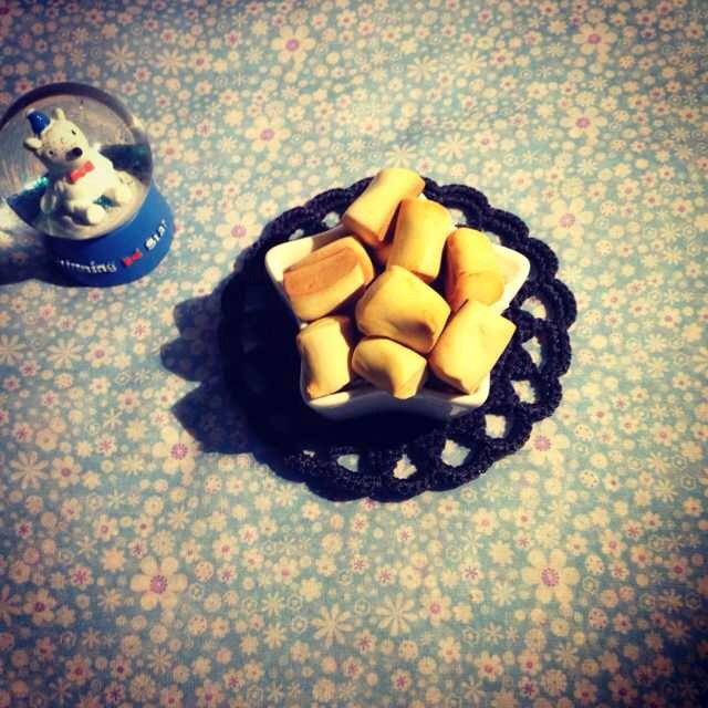 牛奶方块小饼干