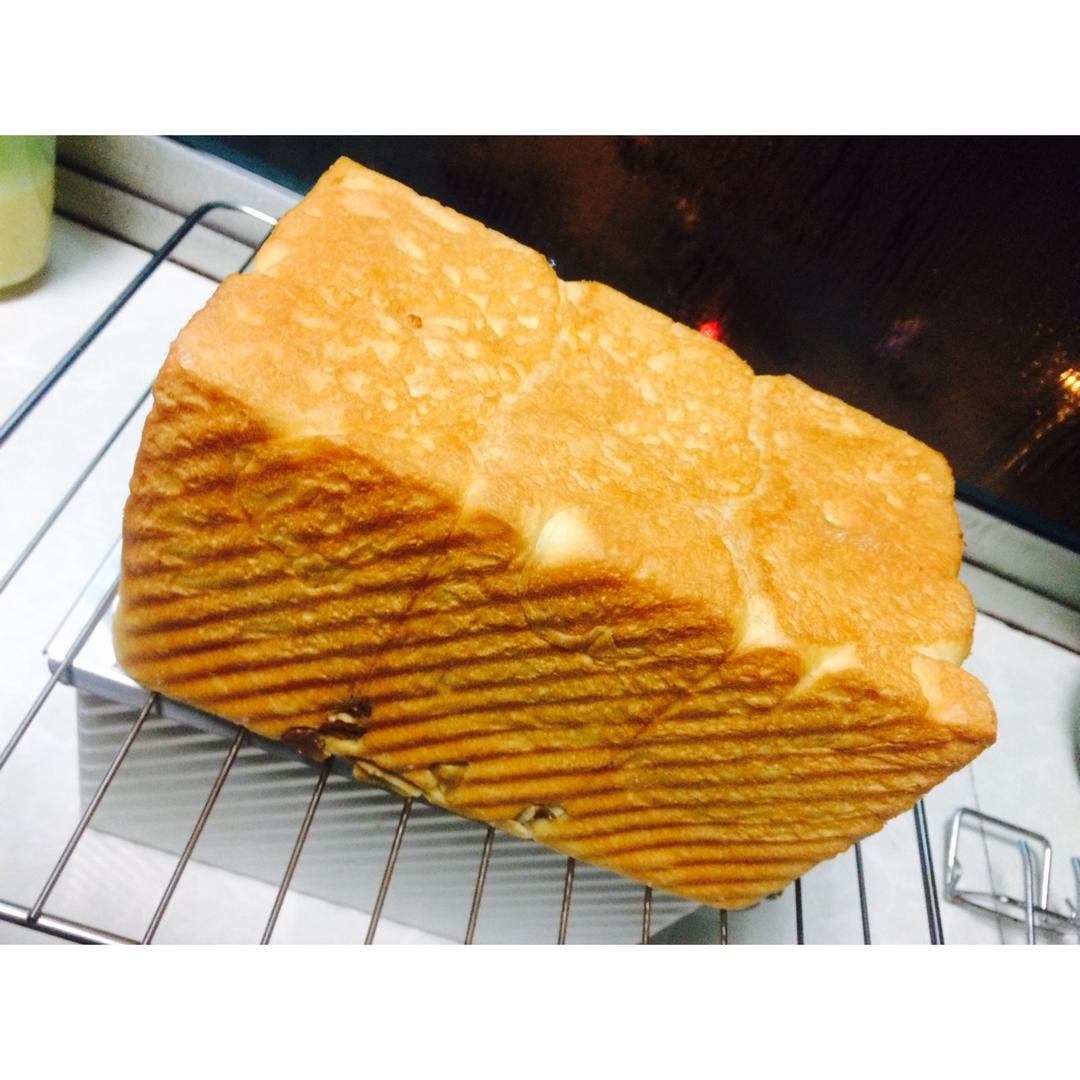牛奶吐司