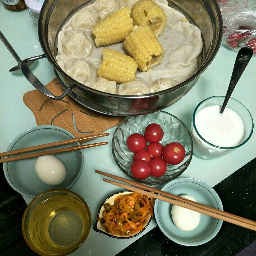 锦222做的娘俩的早餐