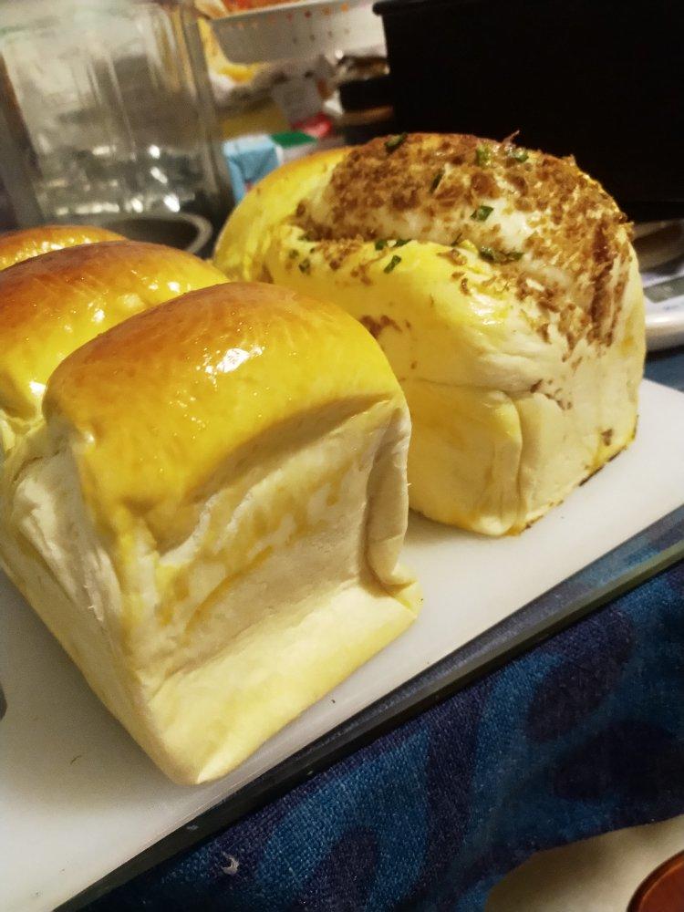 香葱肉松手撕吐司