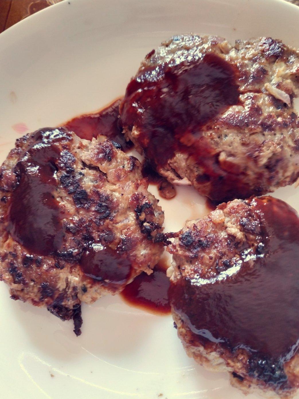 小孩子最爱的汉堡牛肉饼