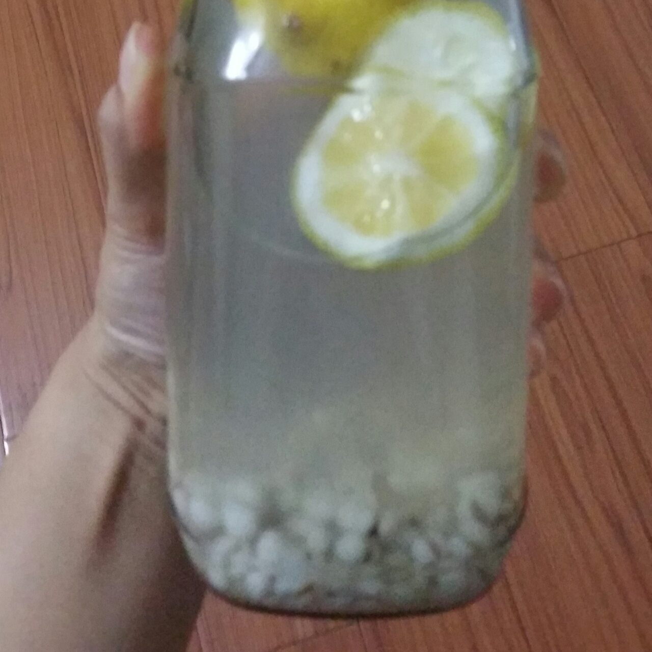 柠檬薏米水