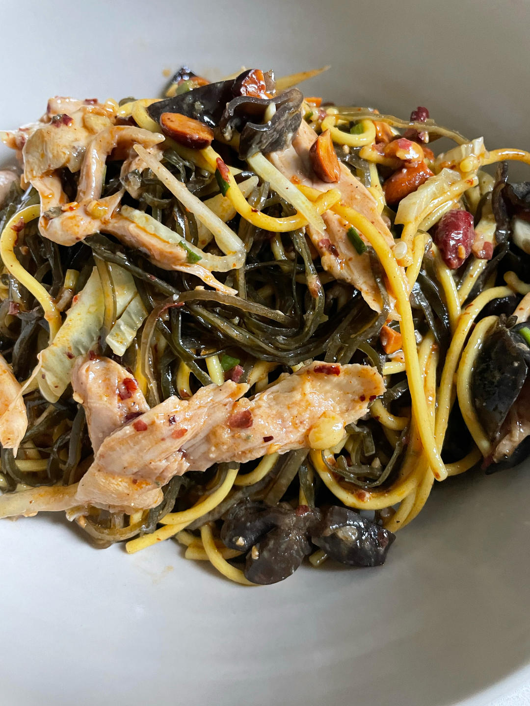 鸡丝凉面