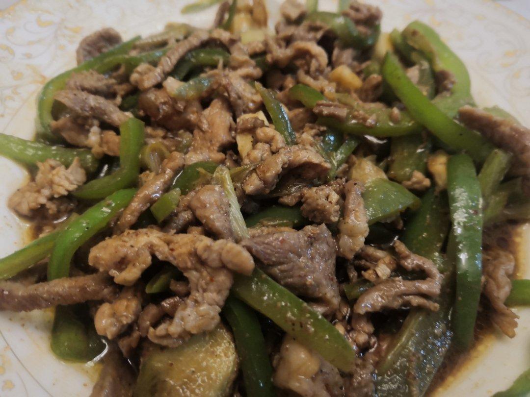 孜然青椒炒肉