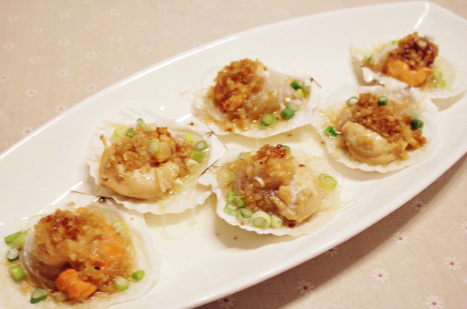 蒜蓉粉丝蒸扇贝