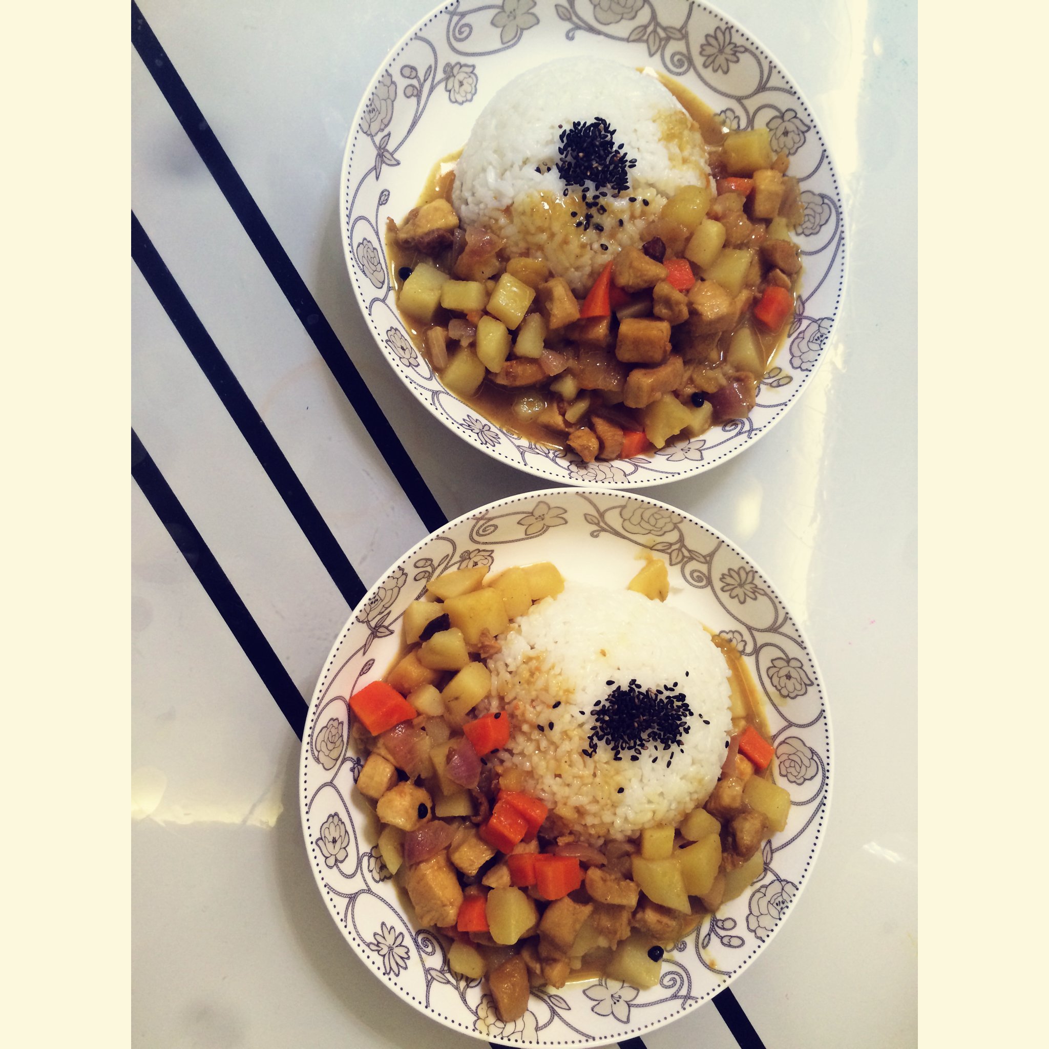 咖哩鸡肉饭