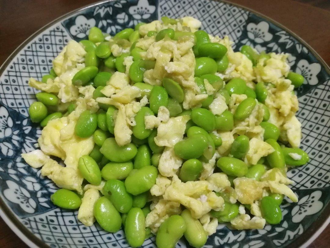 家常小炒—毛豆炒鸡蛋