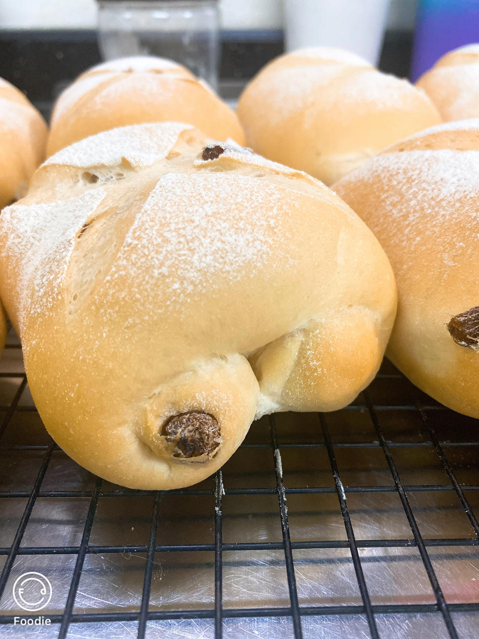 波兰种牛奶面包卷