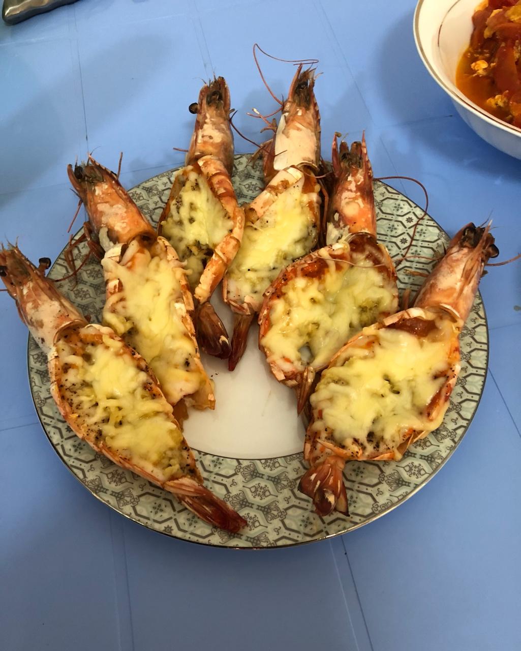 蒜蓉芝士焗虾