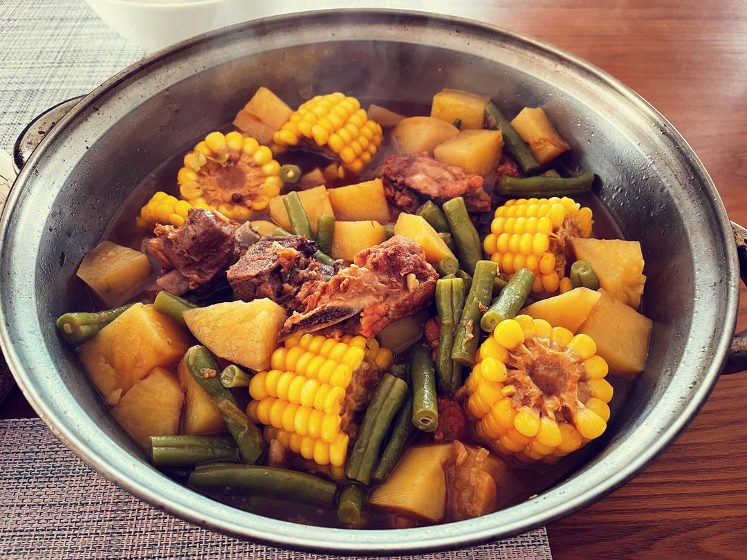 排骨豆角焖卷子