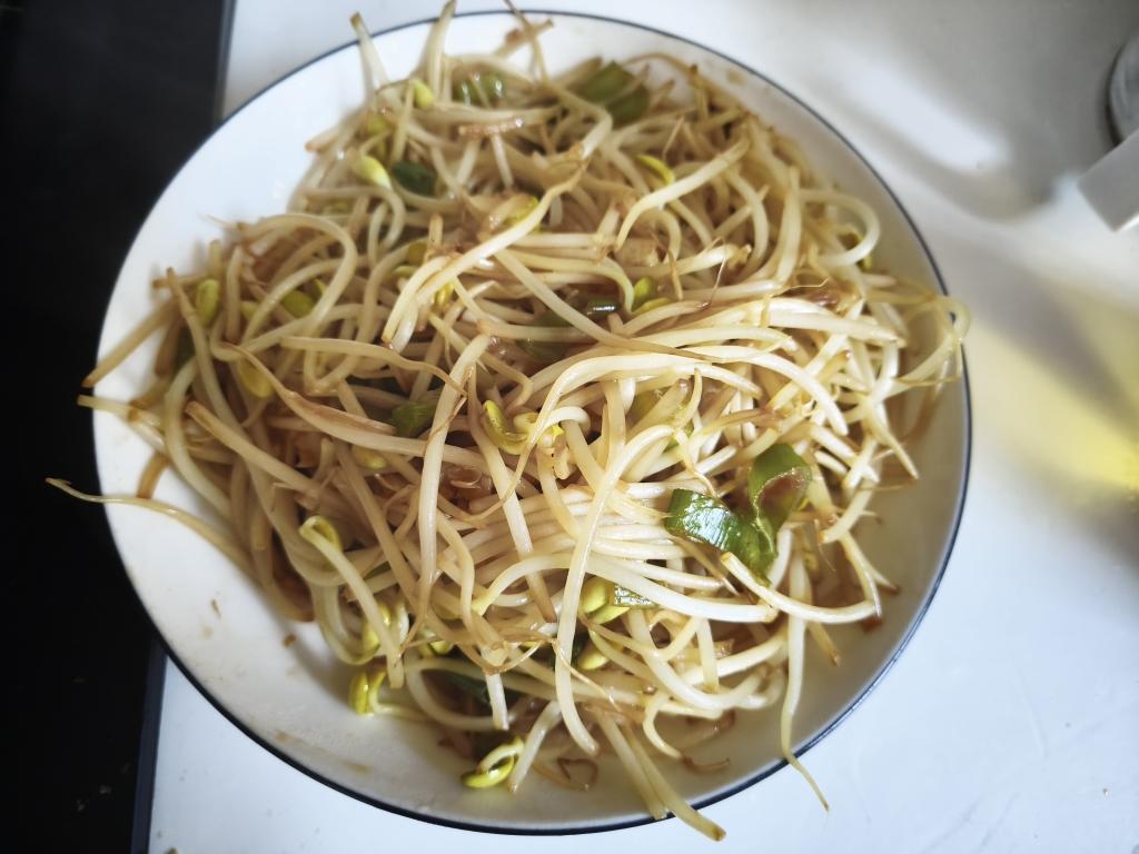 酸辣脆爽的炒豆芽