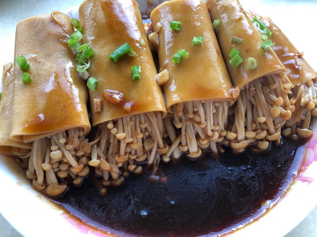 比肉还好吃的金针菇豆皮卷