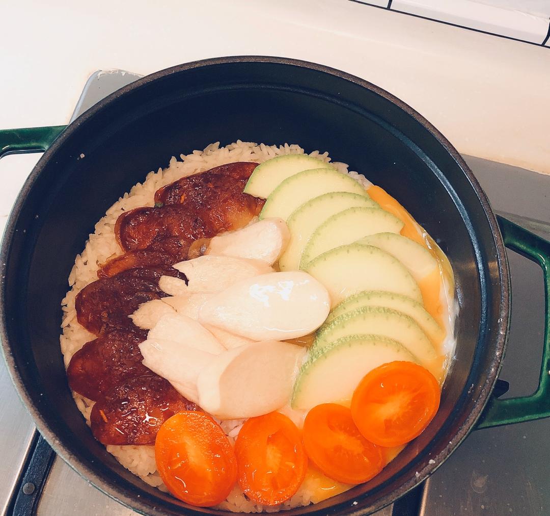 香肠煲仔饭