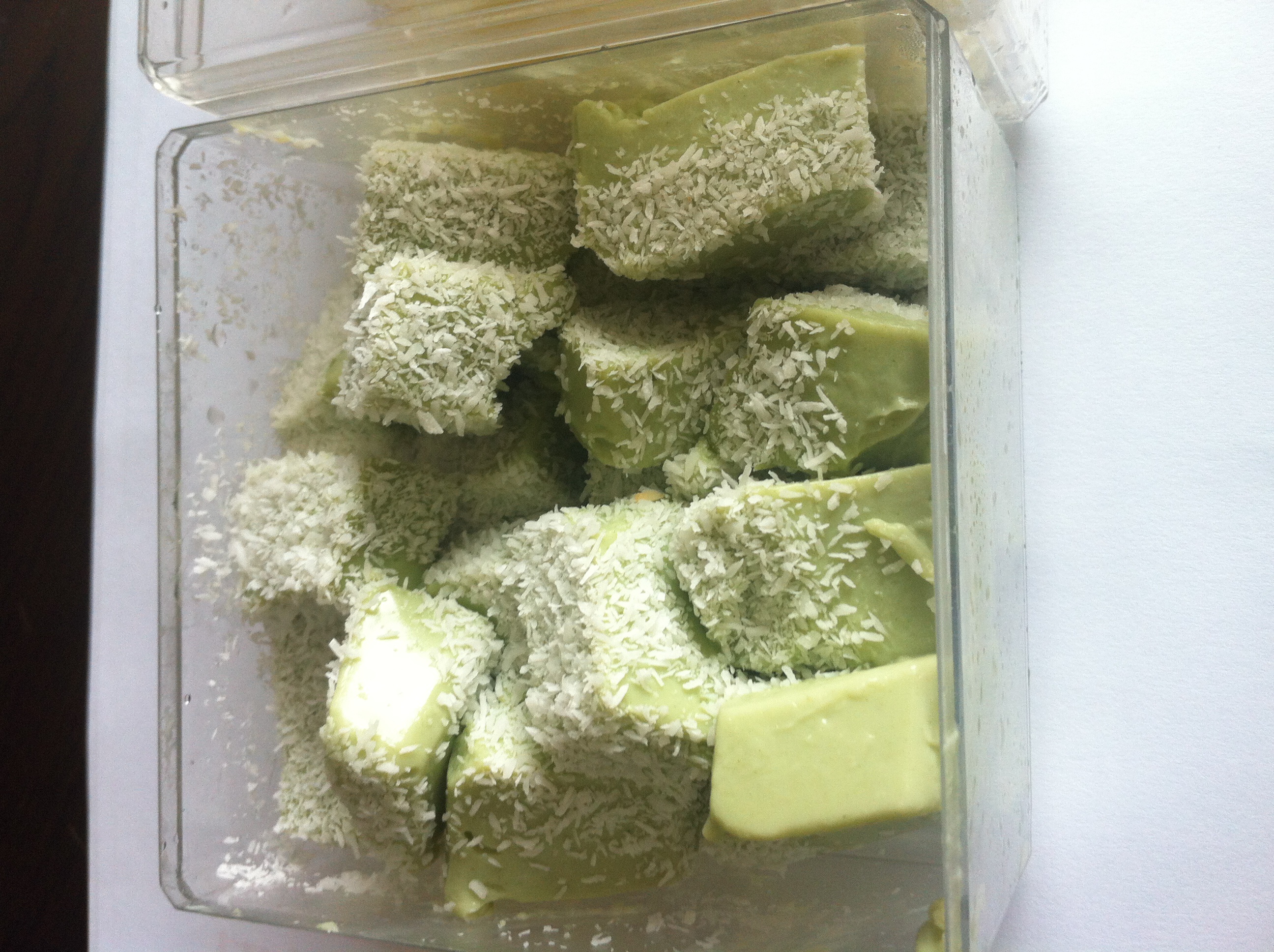 牛奶抹茶椰丝小方