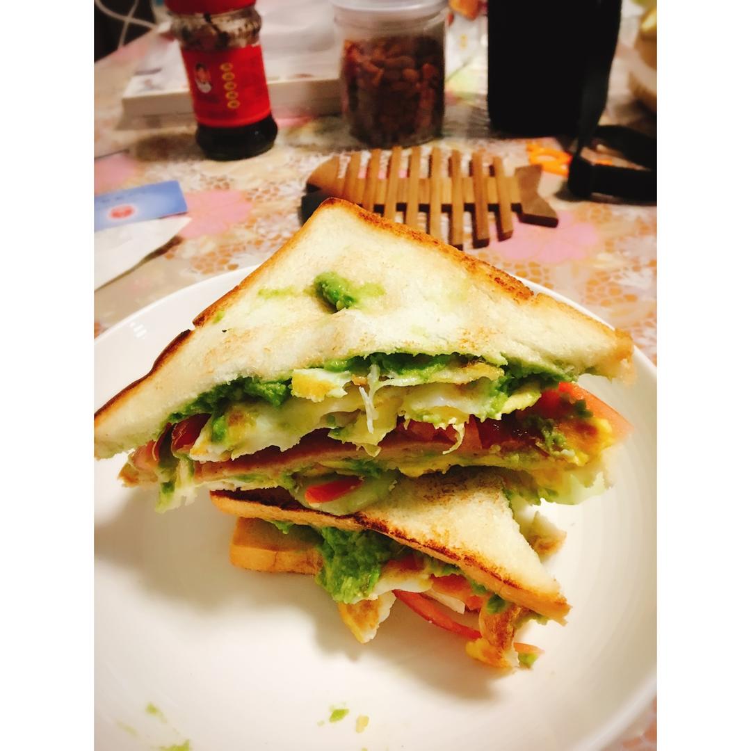 火腿芝士蛋三文治