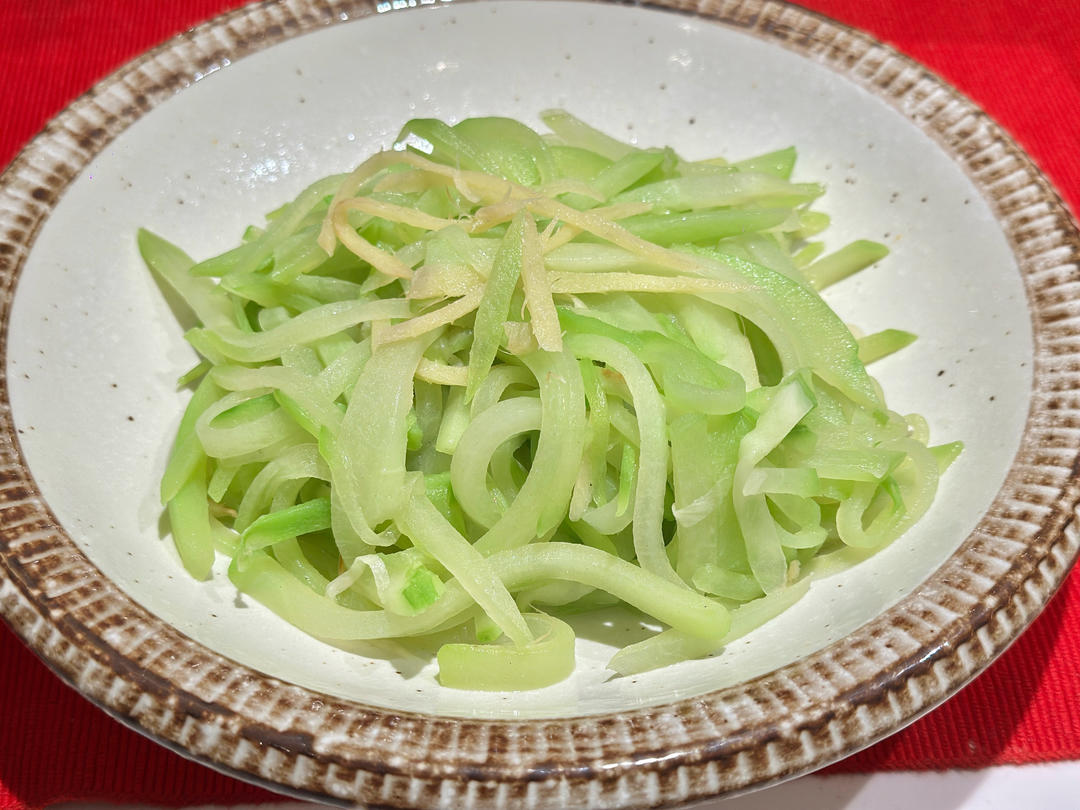 清甜爽口好味道-快炒佛手瓜