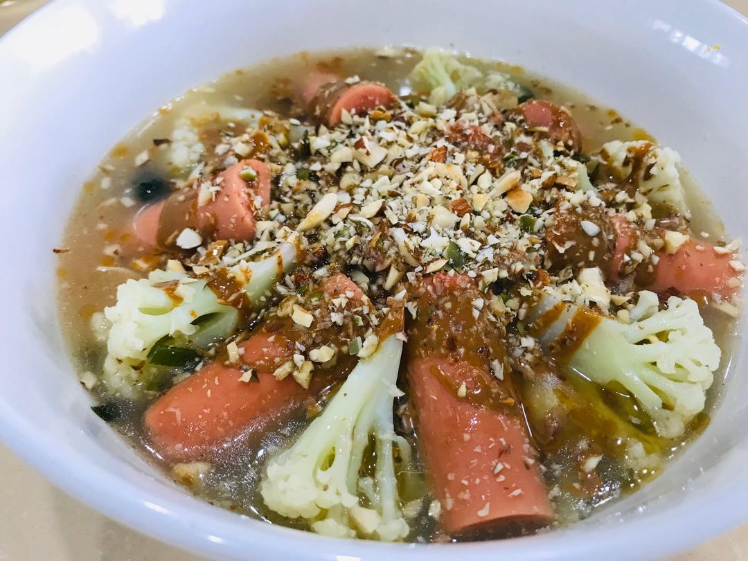 放心给家人吃的自制骨汤冒菜的做法