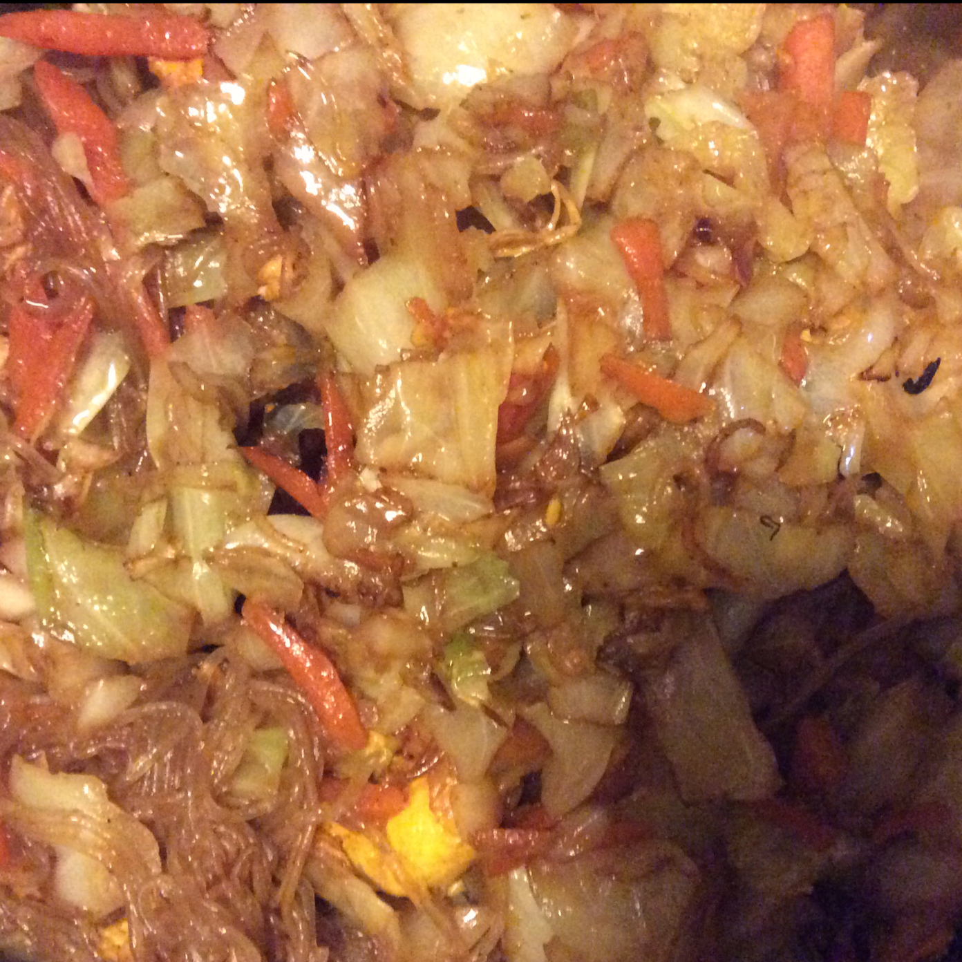 包菜粉丝炒鸡蛋