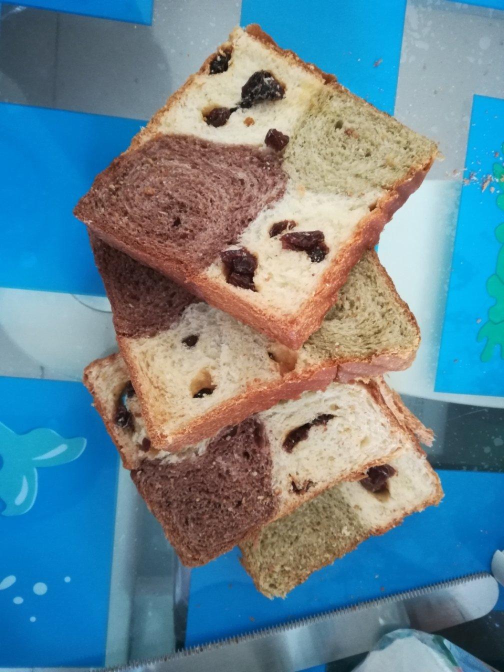 蔓越莓三色吐司