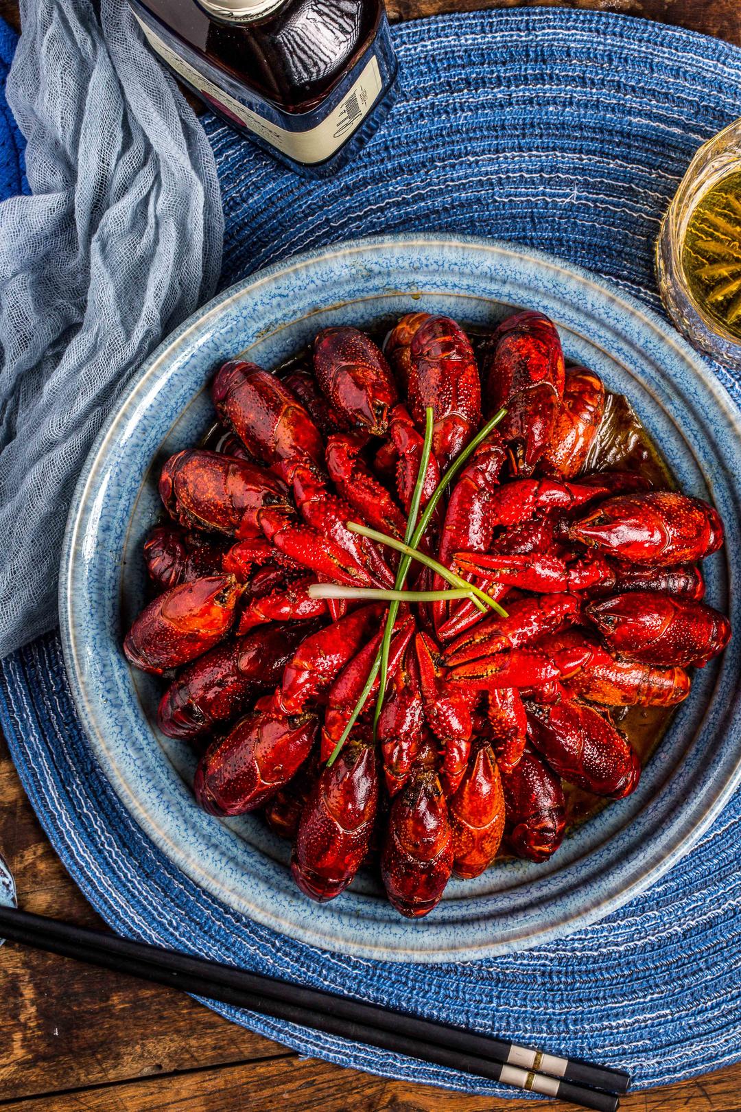 威士忌火爆小龙虾