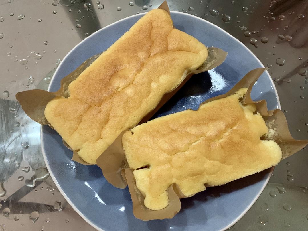 不开裂不回缩不掉皮的酸奶水浴法蛋糕