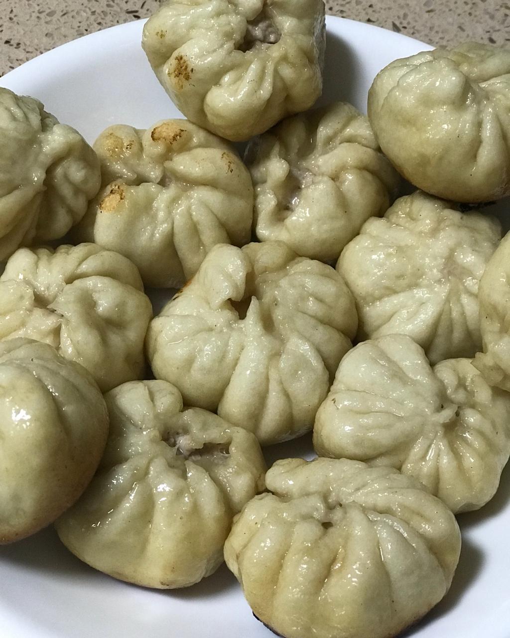 鲜虾猪肉生煎包（一定要看视频哟~）