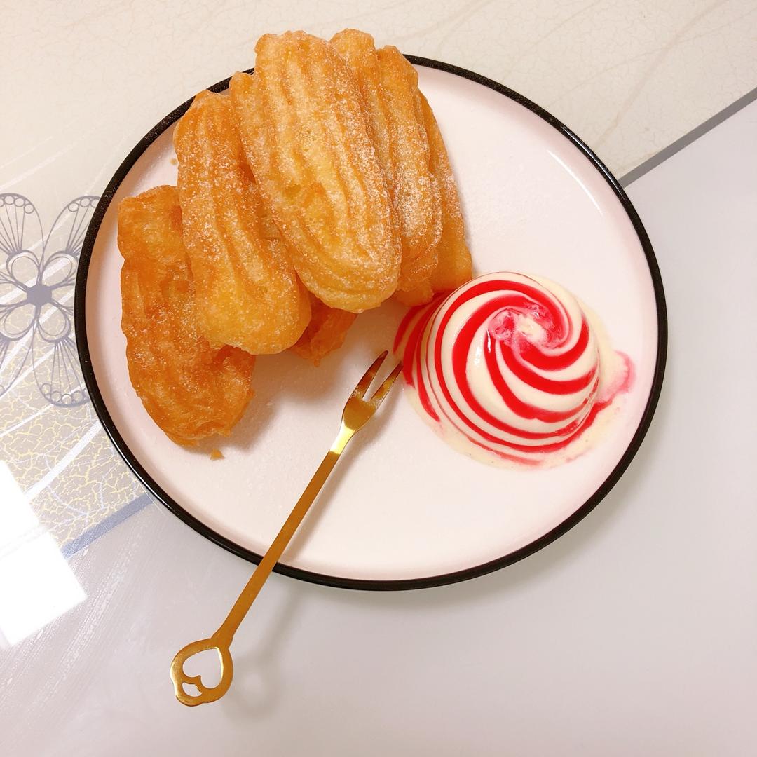 西班牙油条:吉拿(Churros)