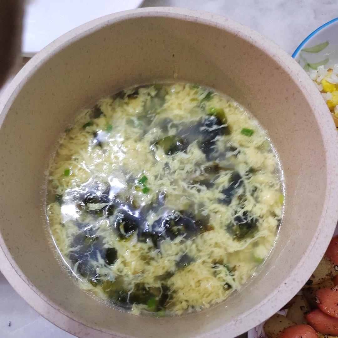 最鲜美好喝的「紫菜蛋花汤」