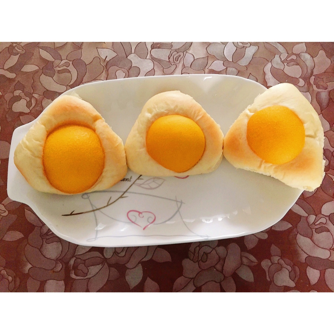 黄桃面包