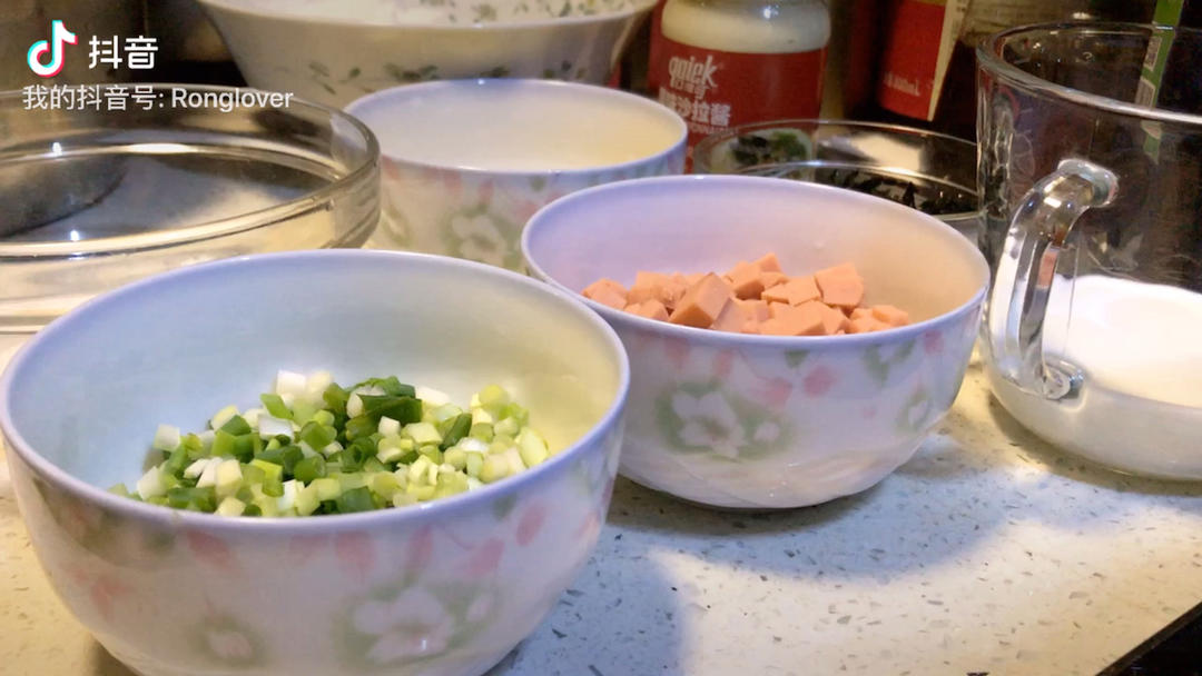 香葱肉松火腿蛋糕（不用水浴也可以超级嫩！）