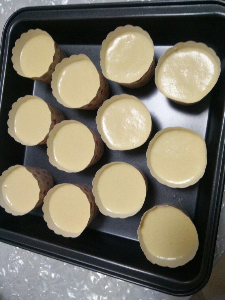 软绵绵戚风纸杯蛋糕