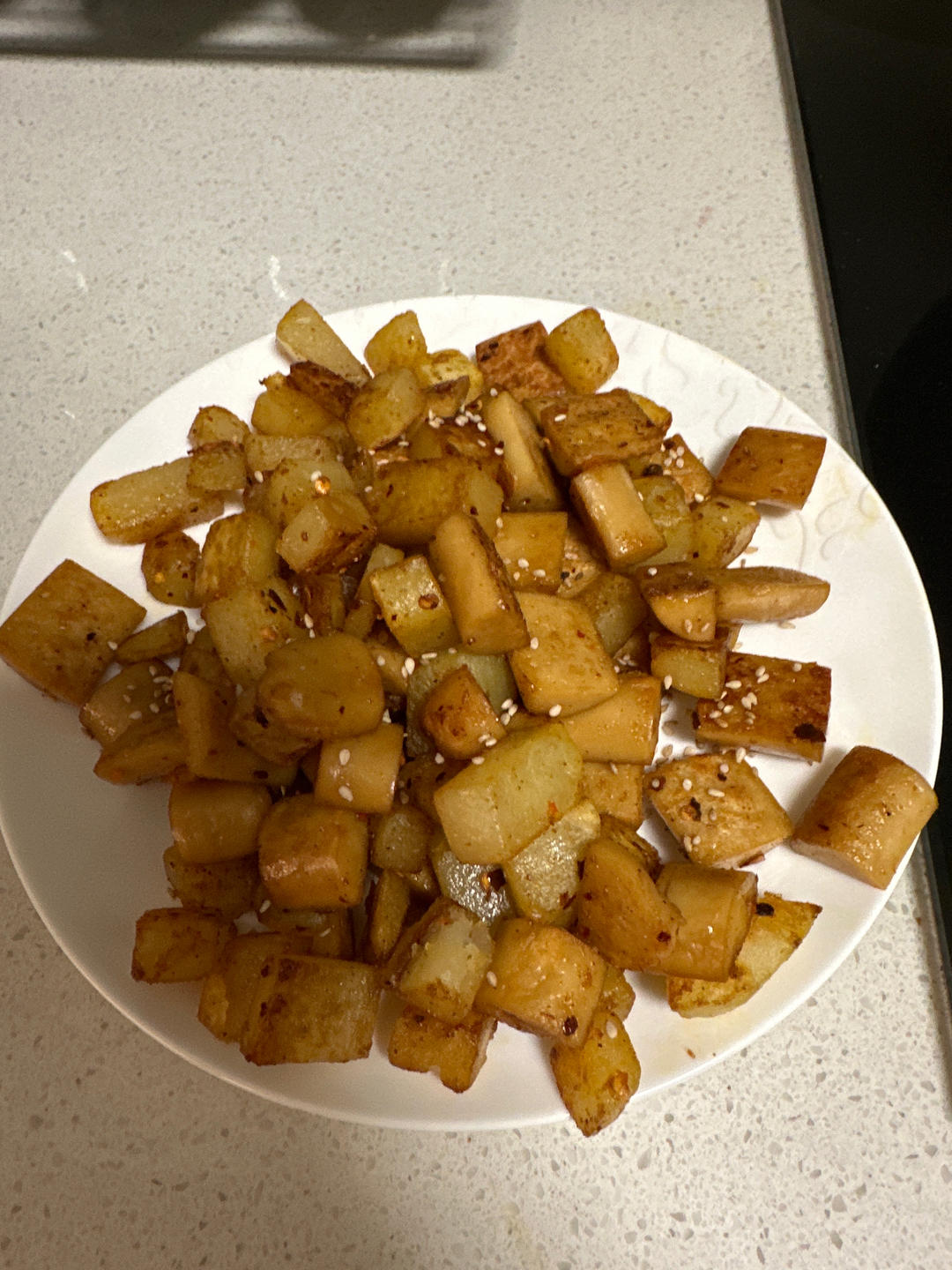 香辣过瘾的孜然土豆火腿，比路边摊还好吃