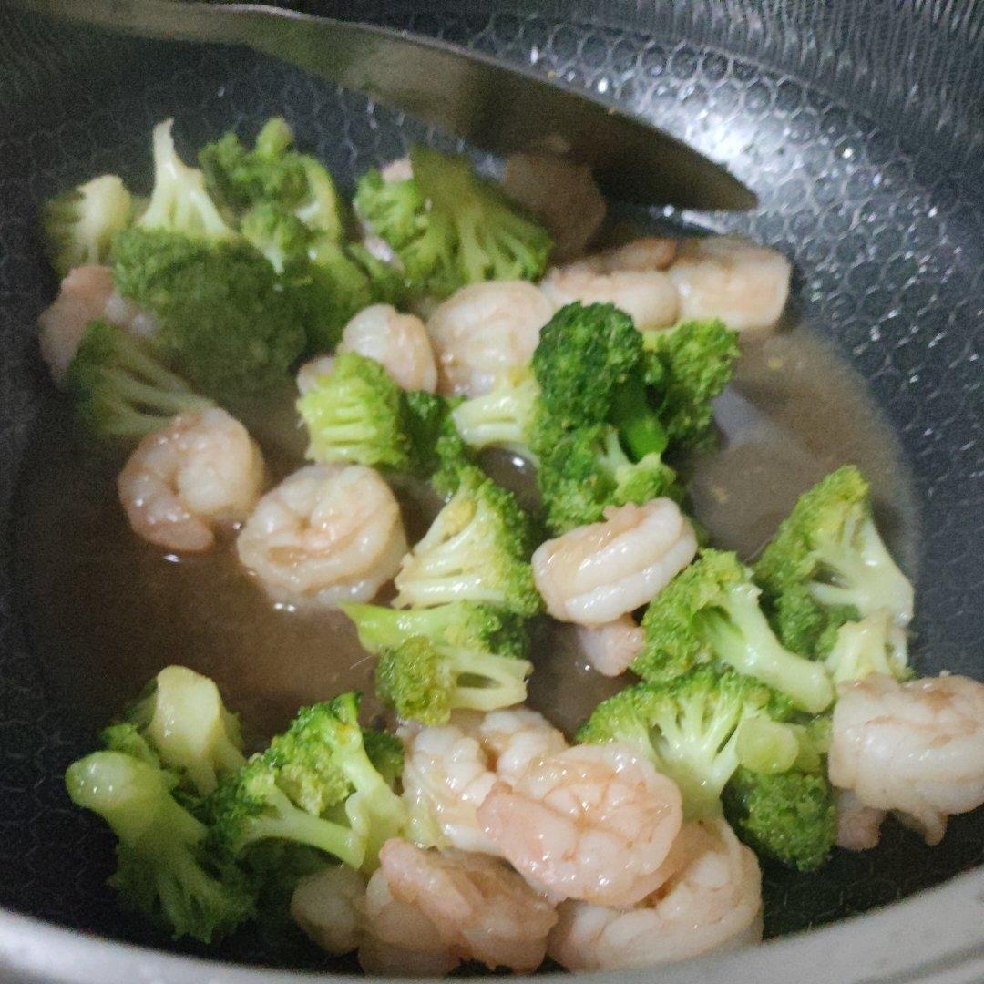 西兰花炒虾仁🍤