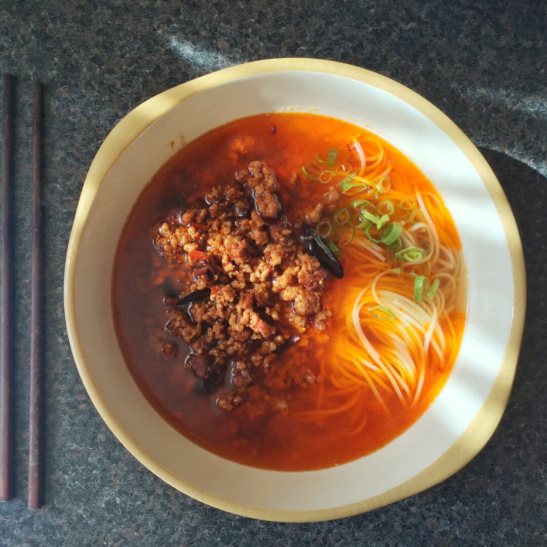 制老公利器-上海辣肉面