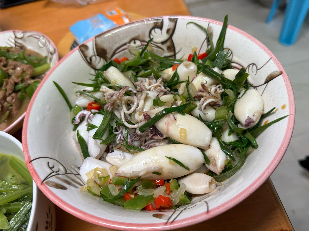 超简单的炝小管（小鱿鱼）