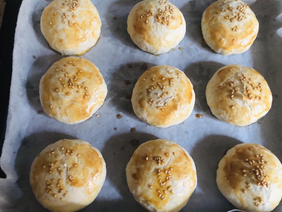 🐷酥皮肉火烧（懒人大包酥）PK鲜肉月饼