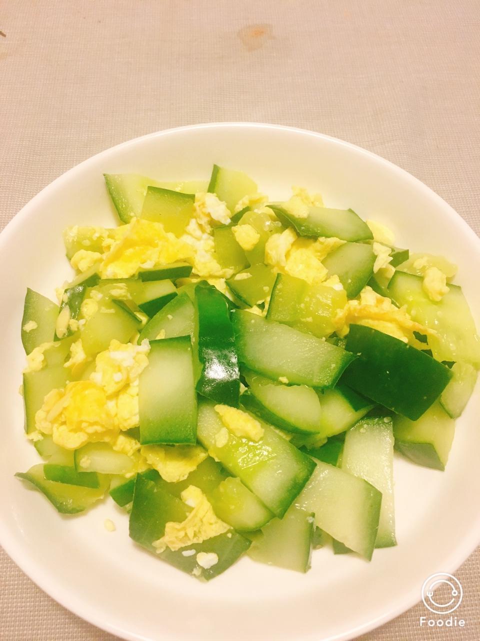 黄瓜炒蛋