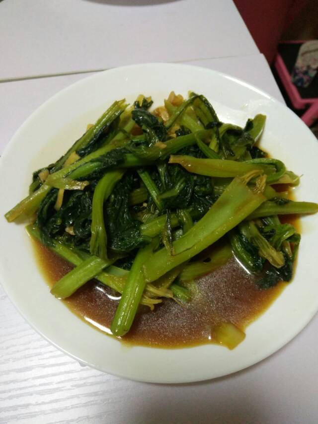 姜丝炒春菜