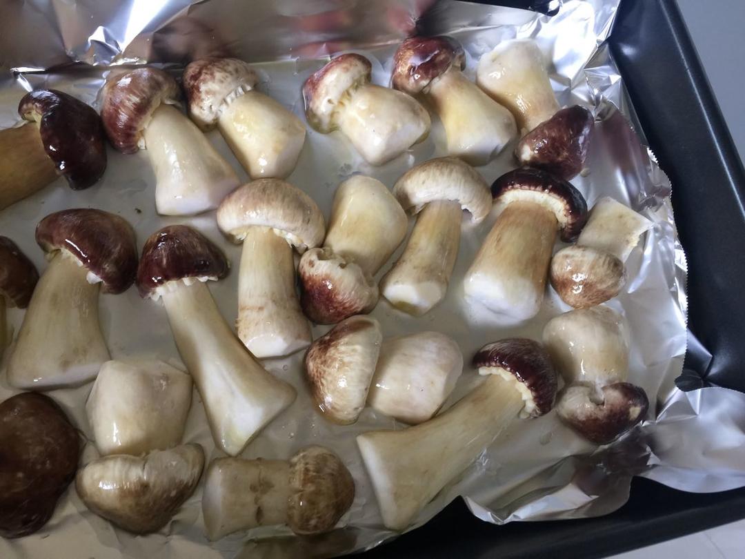 初夏的可爱小松茸菇的做法步骤图 初夏carol 下厨房