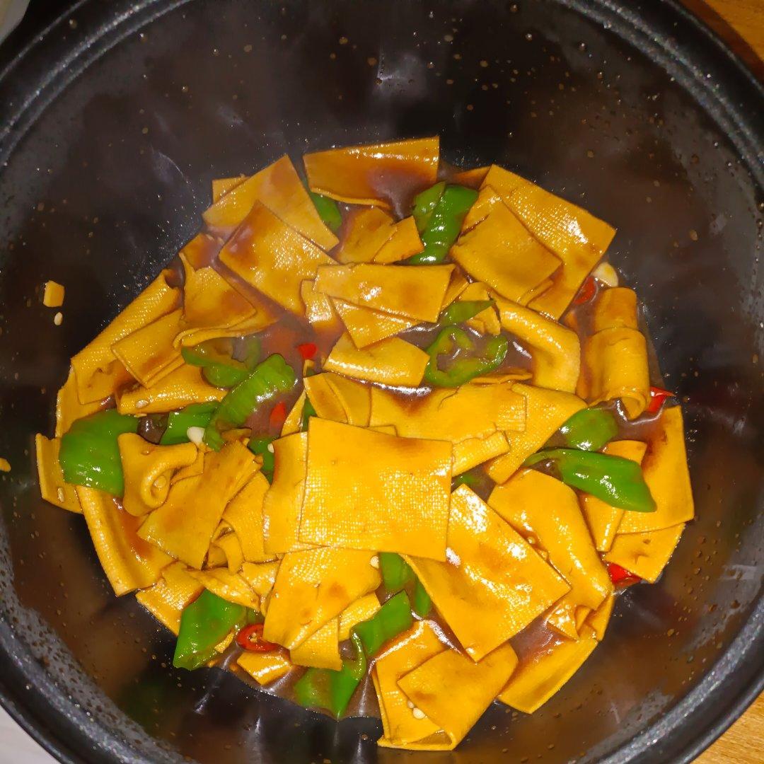 尖椒炒豆皮➕灵魂汤汁