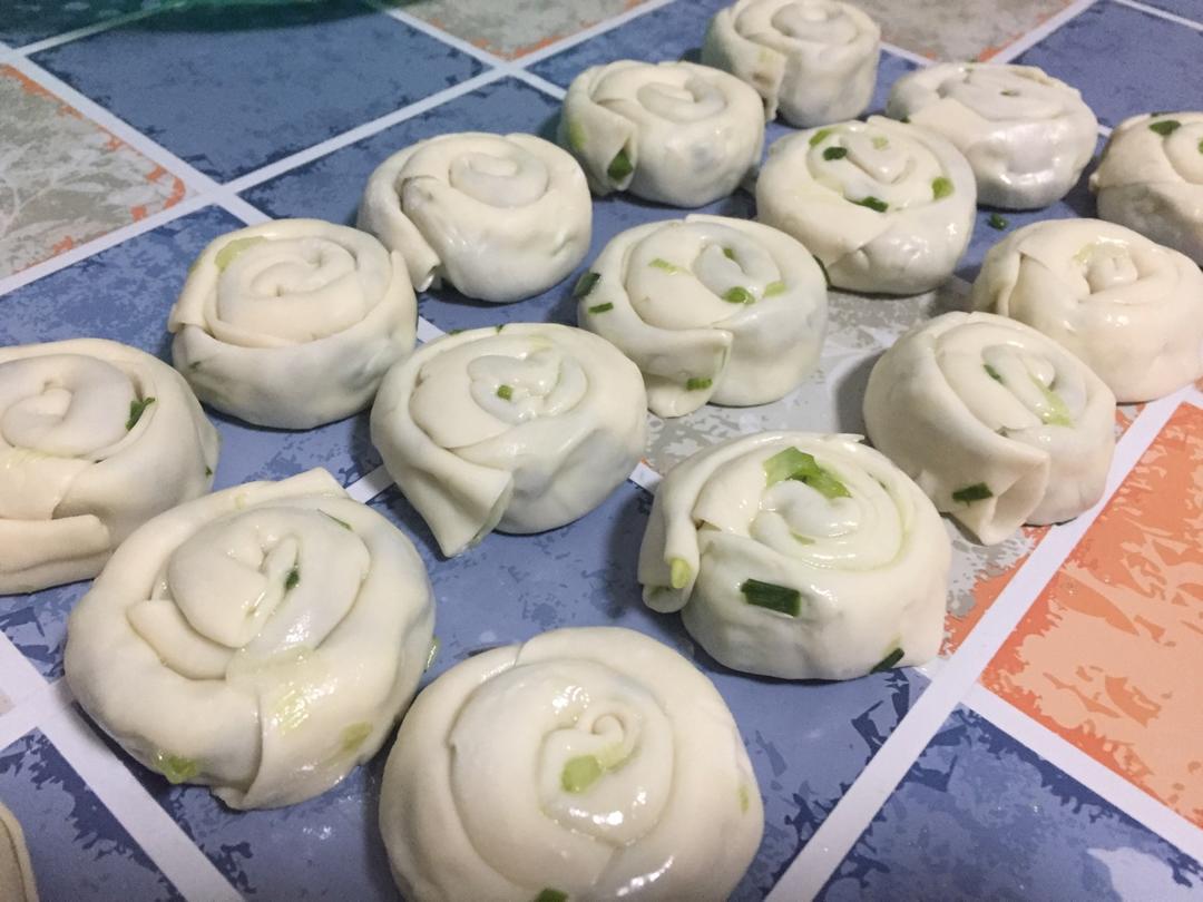 饺子皮葱油饼