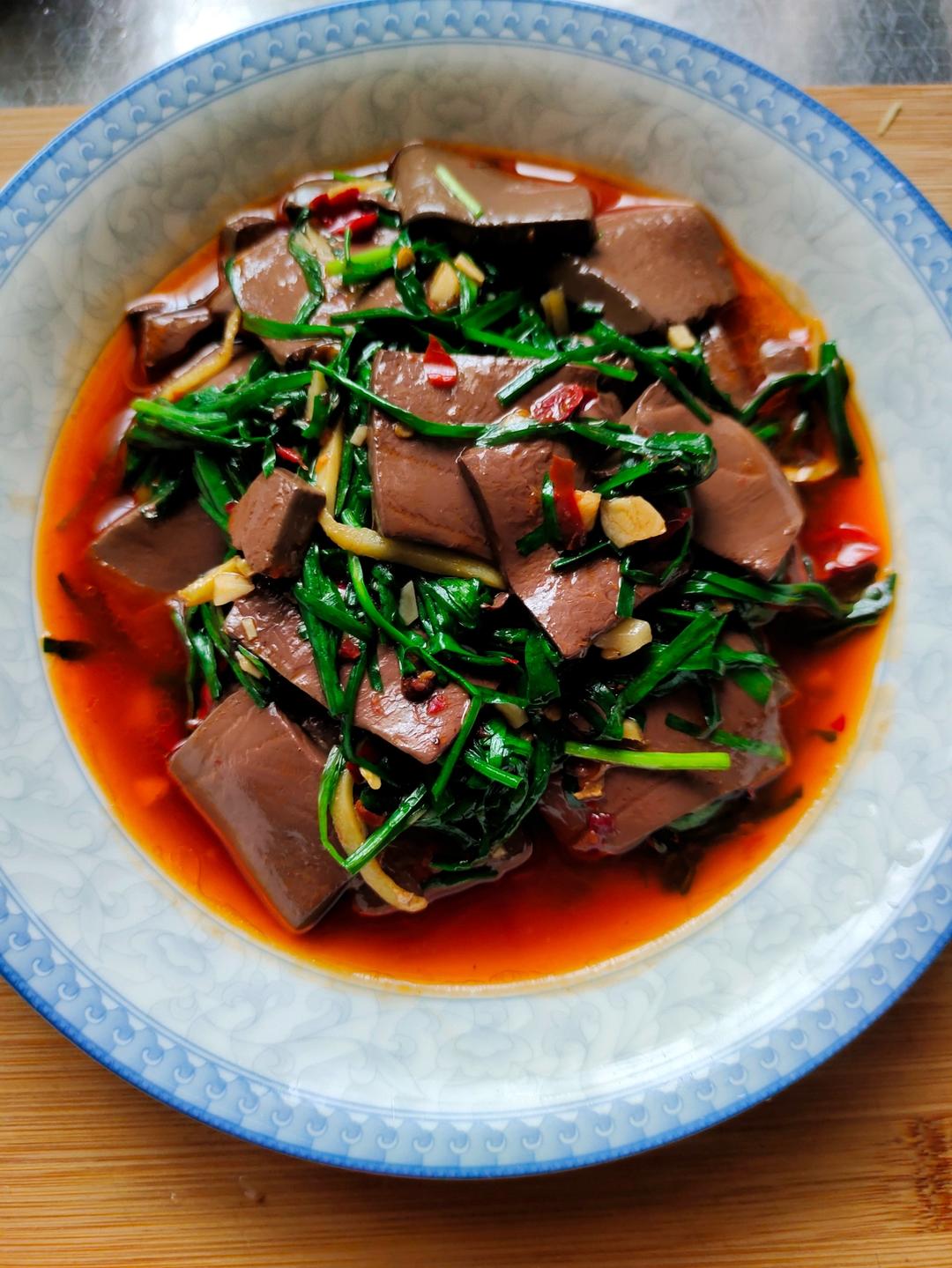 香辣韭菜炒鸭血