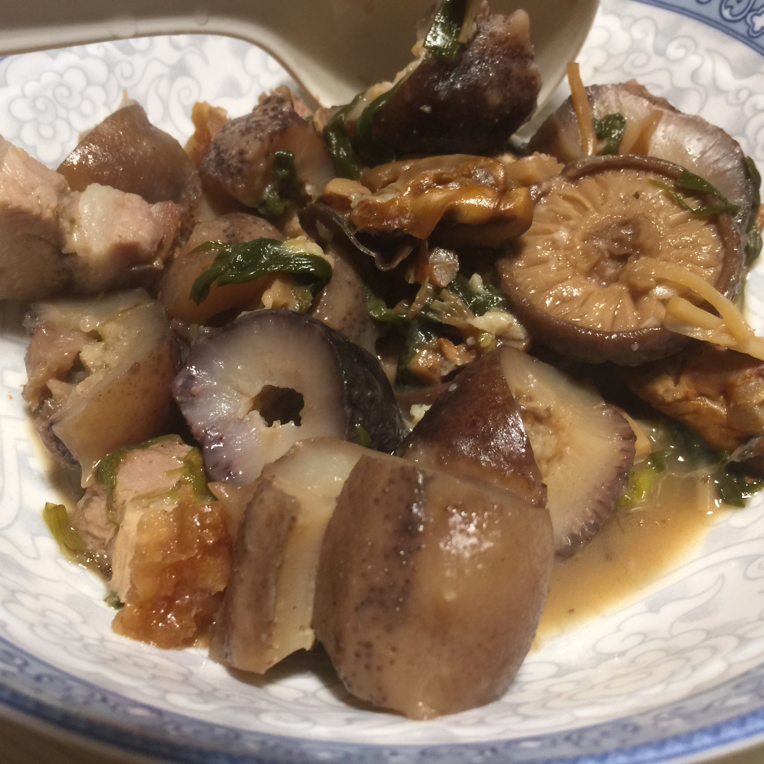 鲍汁香菇焖海参