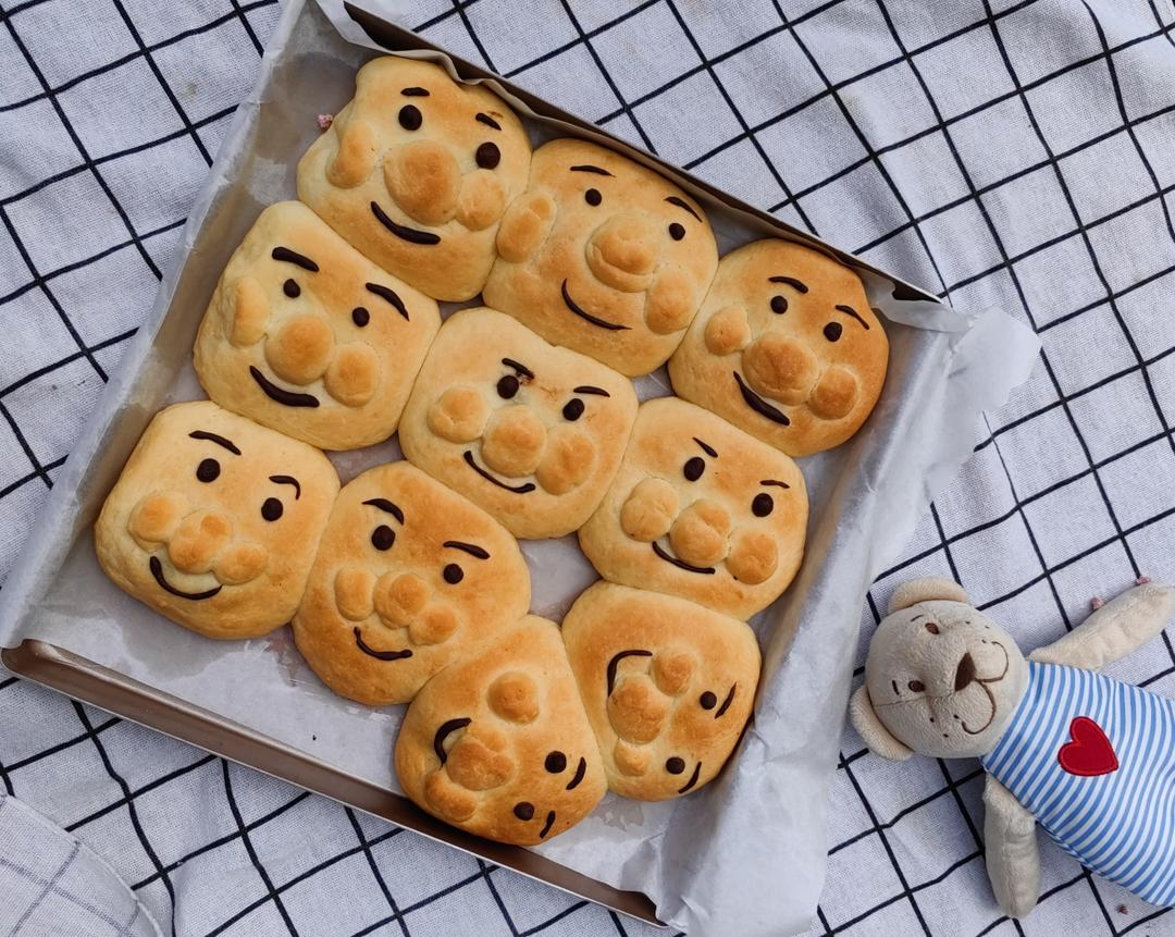 面包超人造型豆沙小面包