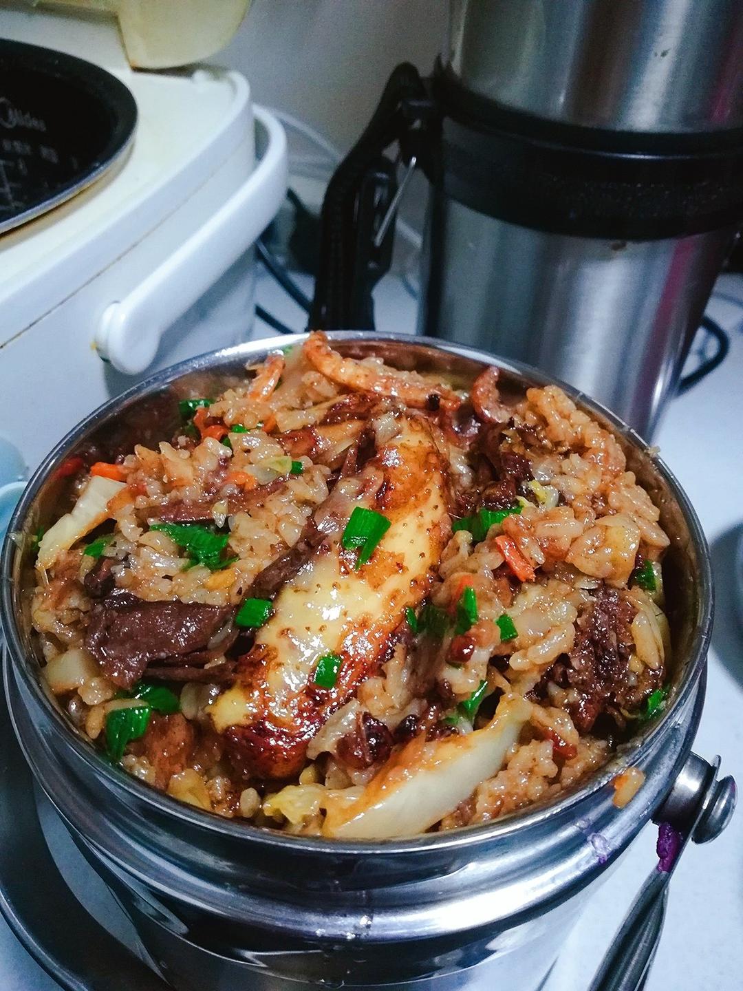 吖喵厨做的咸干饭