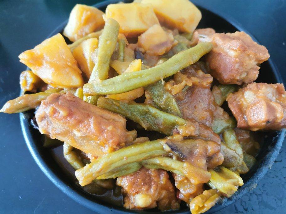 硬菜代表--排骨炖豆角土豆（豆角焖面胚子）