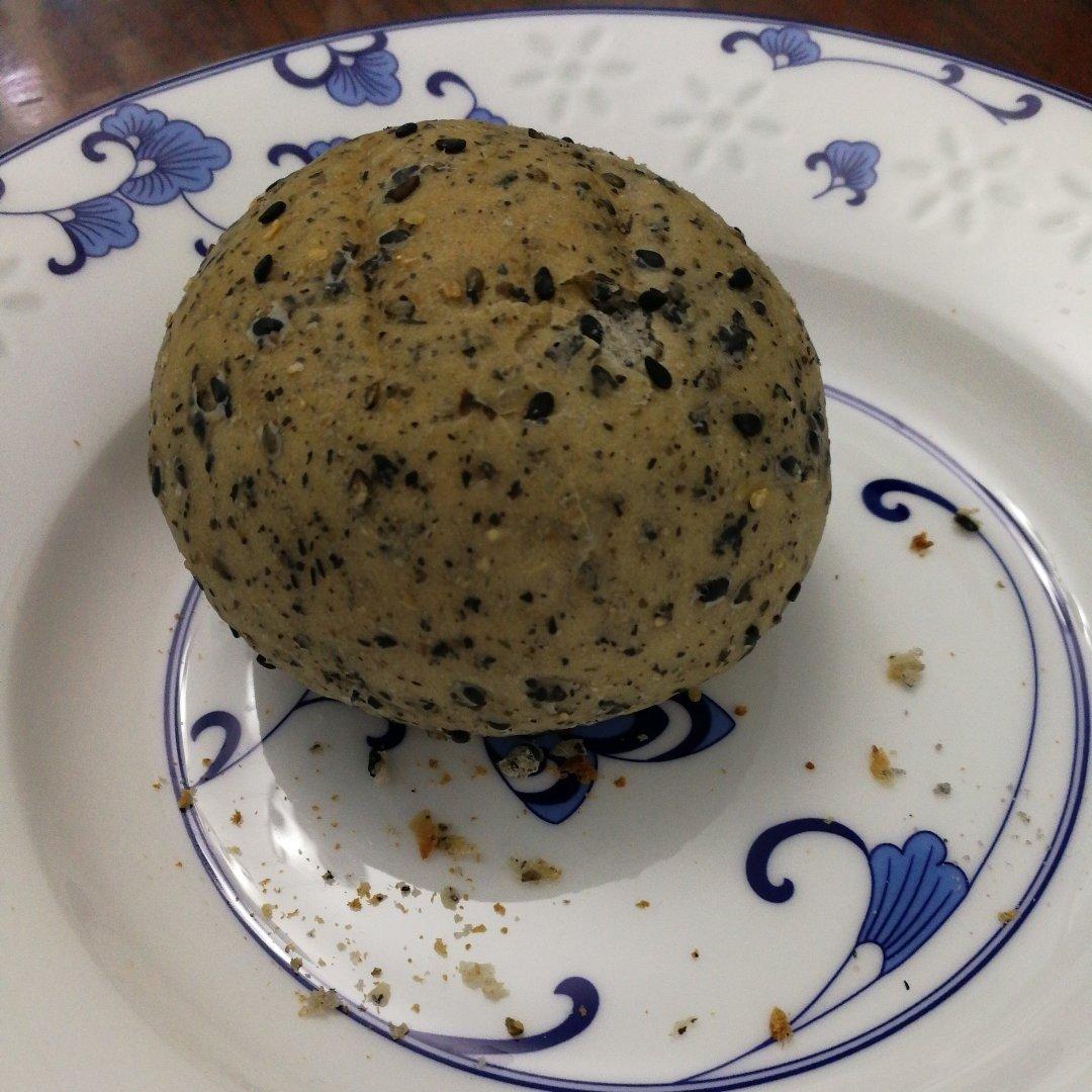 黑芝麻全麦餐包 100%纯全麦