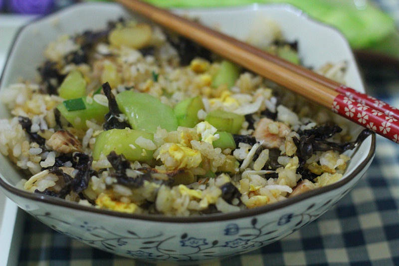 低卡瘦身紫菜蛋炒饭