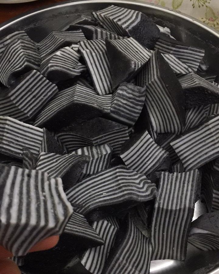黑芝麻千层马蹄糕