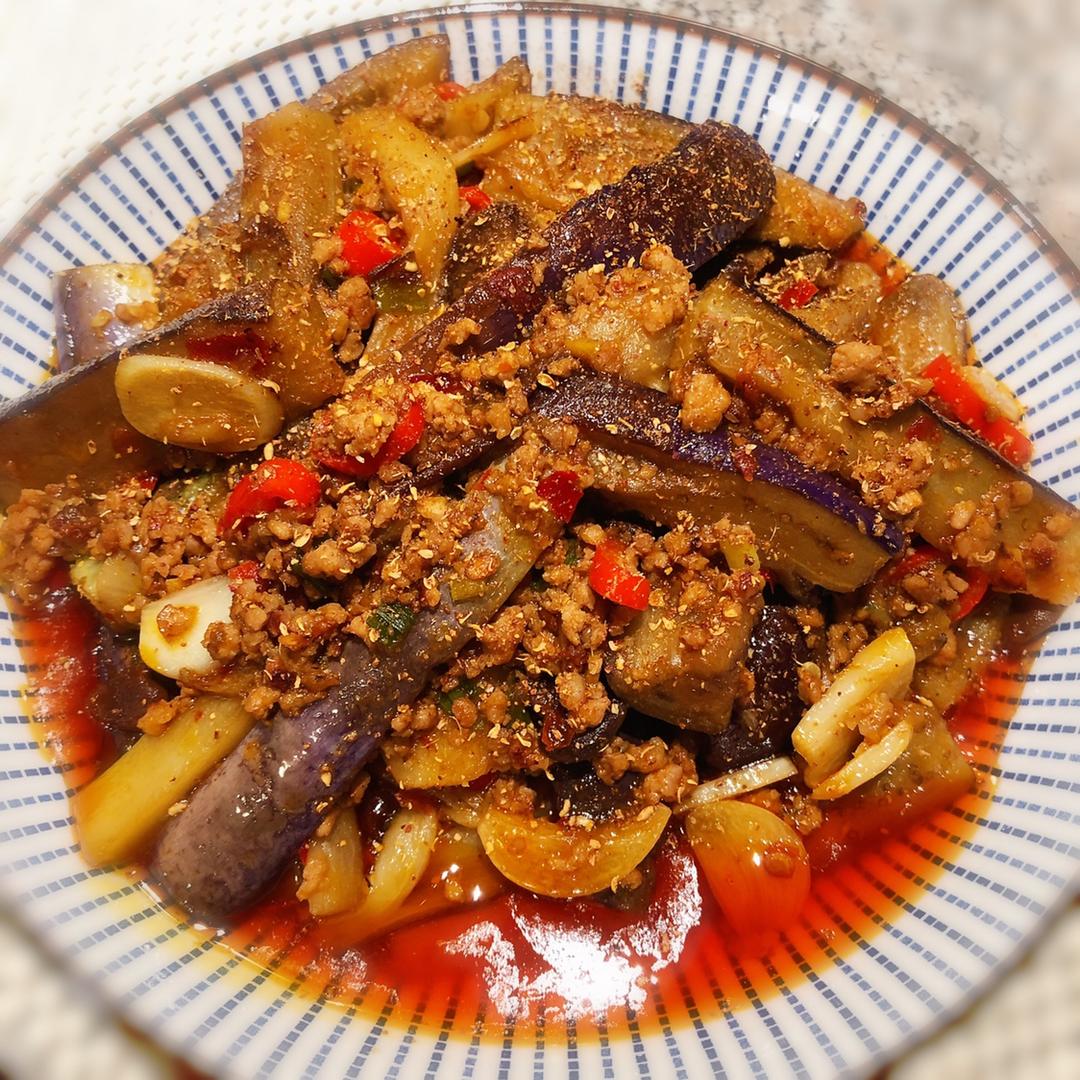 鱼香茄子是如此勾人，以至于连体重都不顾了！